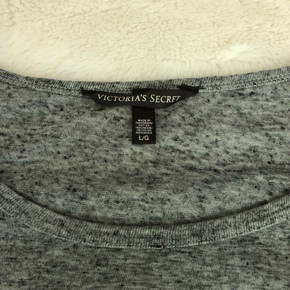 NWOT VS Gray Cropped Shirt / Off the Shoulder - Picture 4 of 5